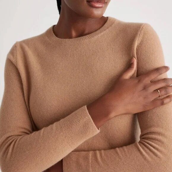 Quince Sweaters - Quince 100% Mongolian Cashmere Crewneck Sweater S Camel Tan Soft Cozy $128 Basic